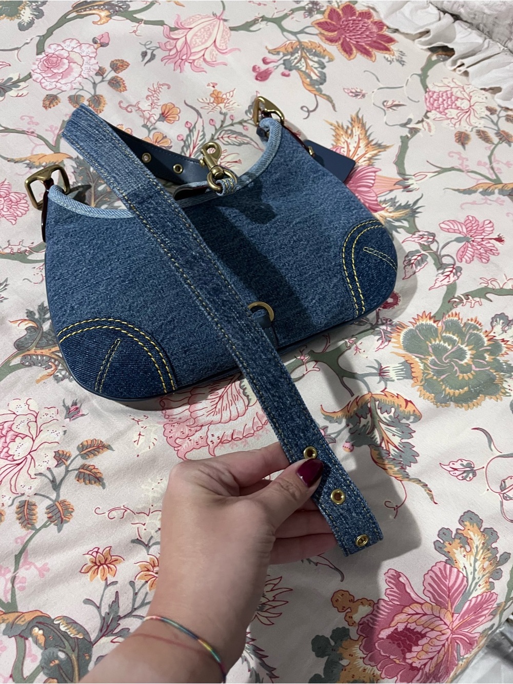 Coach Denim Hamptons Hobo Shoulder Bag with Brass Hardware - Picture 5 of 7